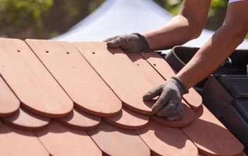Blyth Bridge roof tile contractors